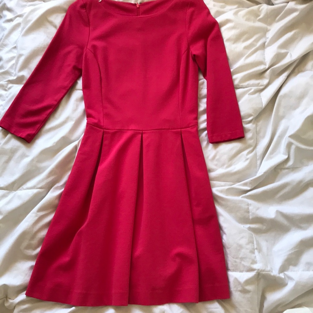 Banana Republic hot pink dress! W/ Pockets!!!